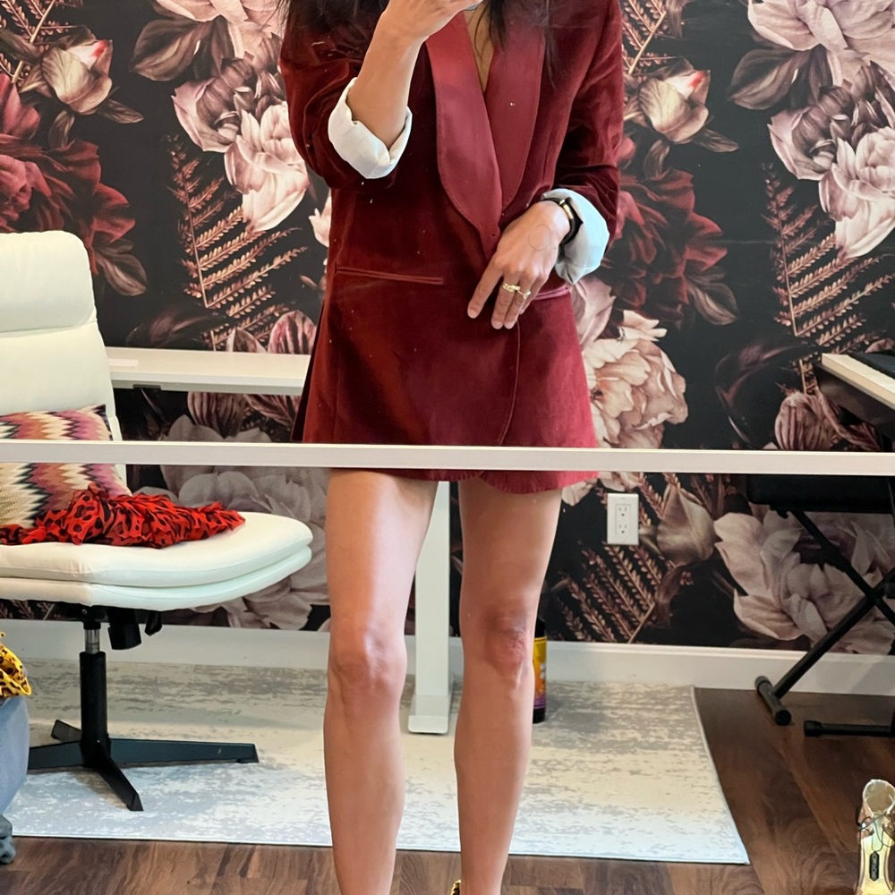 Velvet jacket. - Picture 9 of 13